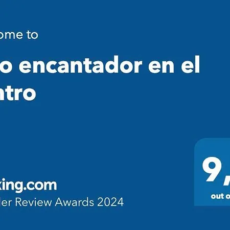 Piso Encantador En El Centro 아파트